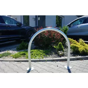 Stojak-rowerowy-UNO-67-2-miejsca-rowerowe